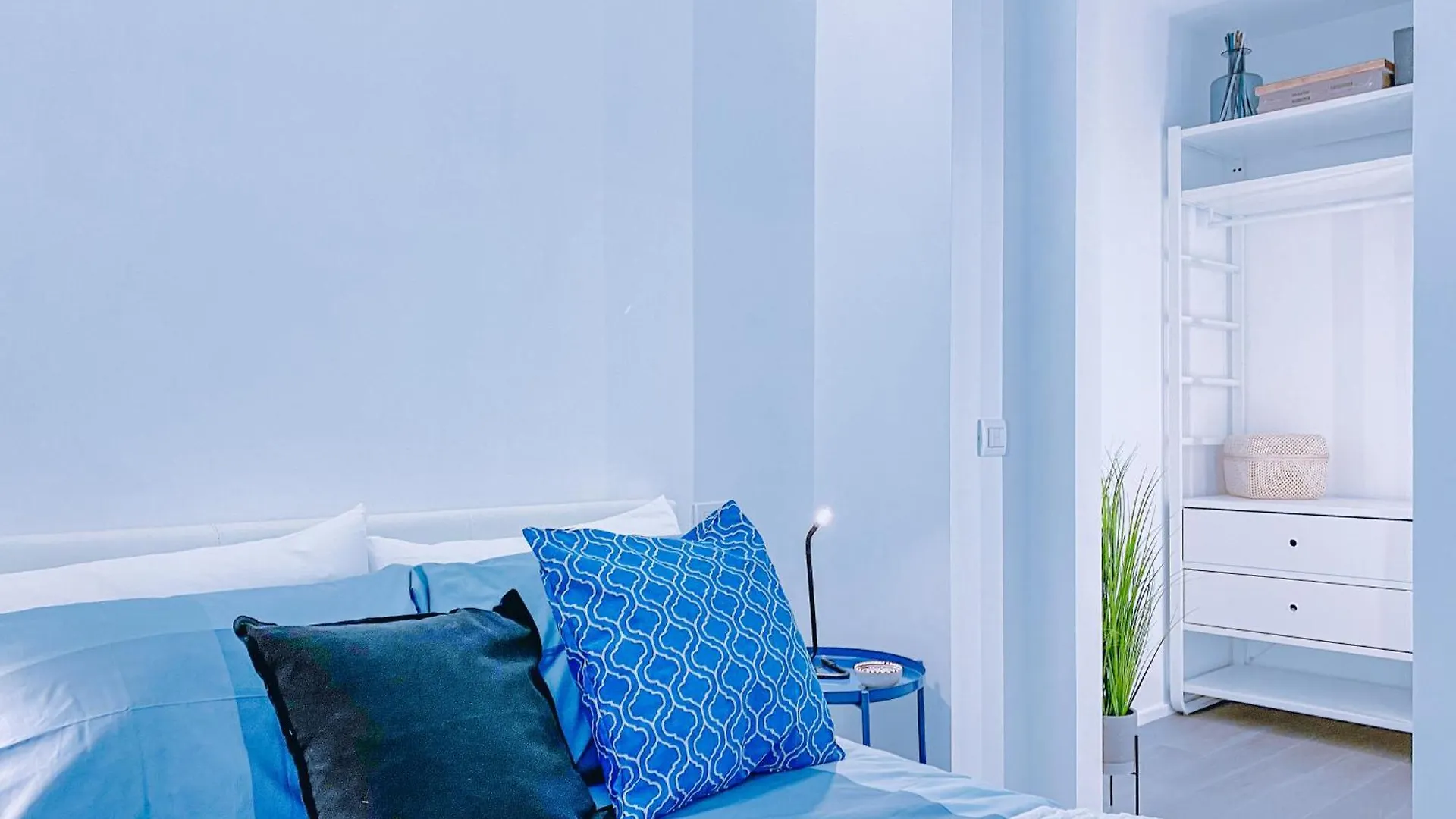 Appartement Am65 Suite - 16 Min Duomo Terrazzo Parcheggio Milan
